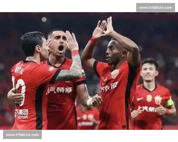 泰山压顶空欢喜，海港领跑仍稳当：中超谁真能抗住考验？